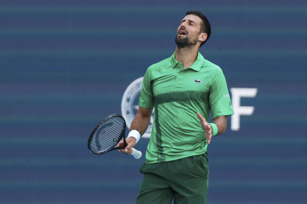 还在关键的 还在关键的